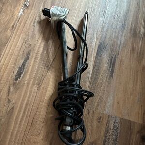 Black Metal Hair Straightener / Flat Iron